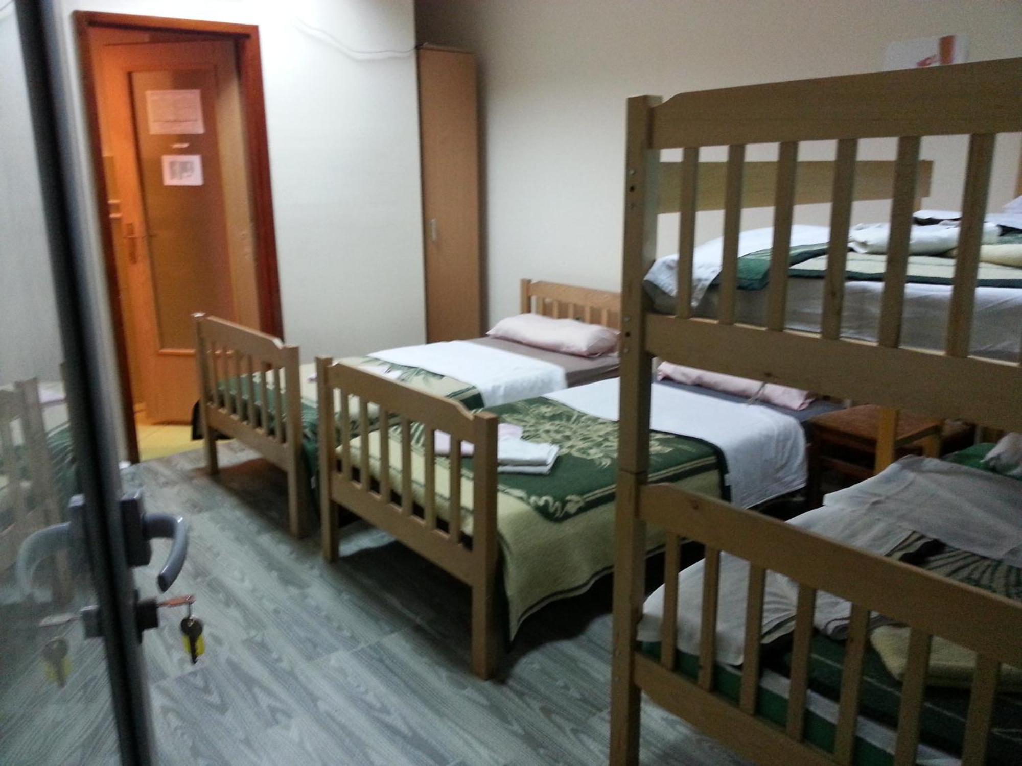 Motel Le Village Скопье Номер фото
