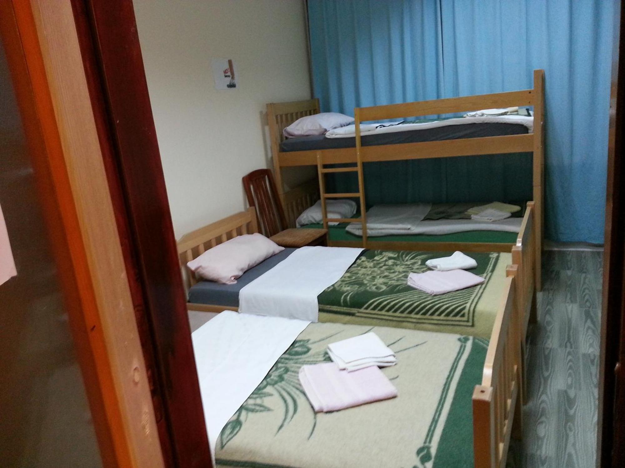 Motel Le Village Скопье Номер фото