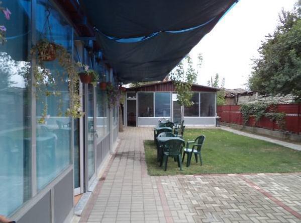 Motel Le Village Скопье Экстерьер фото